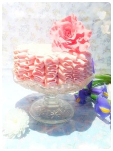 Cherie Kelly's Victoria Sponge Ruffle Cake with Sugar Rose