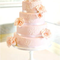 Pink Roses Wedding Cake at Trinity College Oxford University Cherie Kelly London